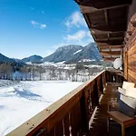 Harry's Hittn Hébergement de vacances *